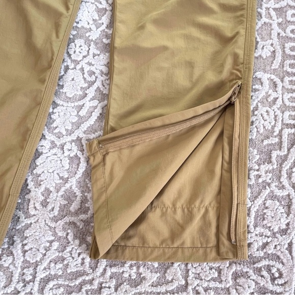 Mountain Khakis Men’s Equatorial Convertible Pant - Picture 6 of 16